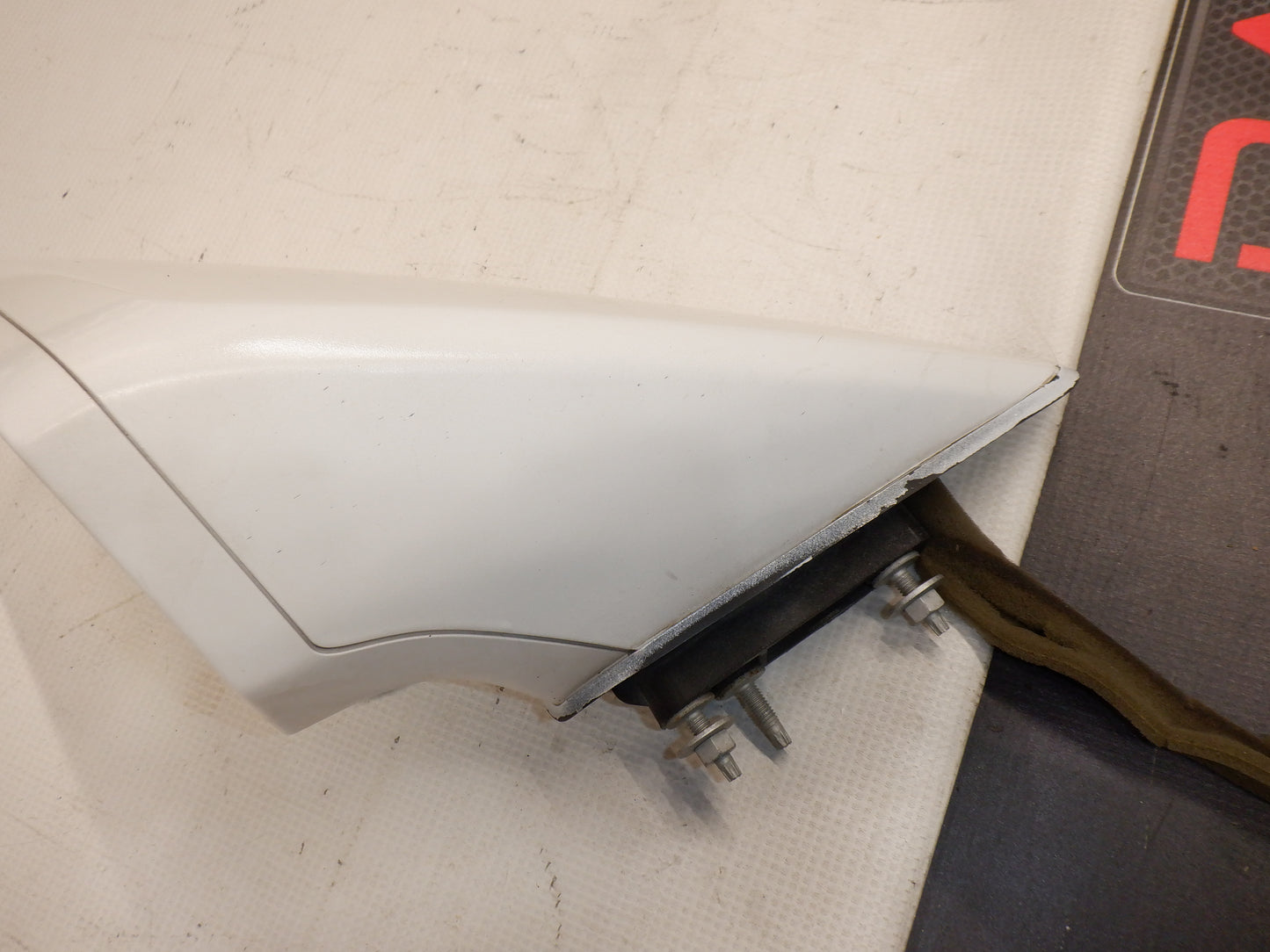 2011 Chevy Camaro LH Drivers Exterior Mirror OEM - Day's Parts Yard