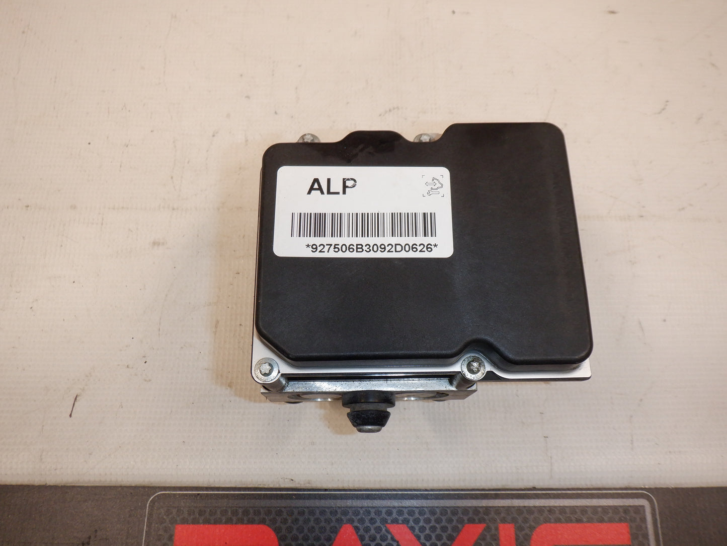 2013 Chevy Camaro SS Anti Lock Brake Pump ABS Module 22807506 OEM - Day's Parts Yard