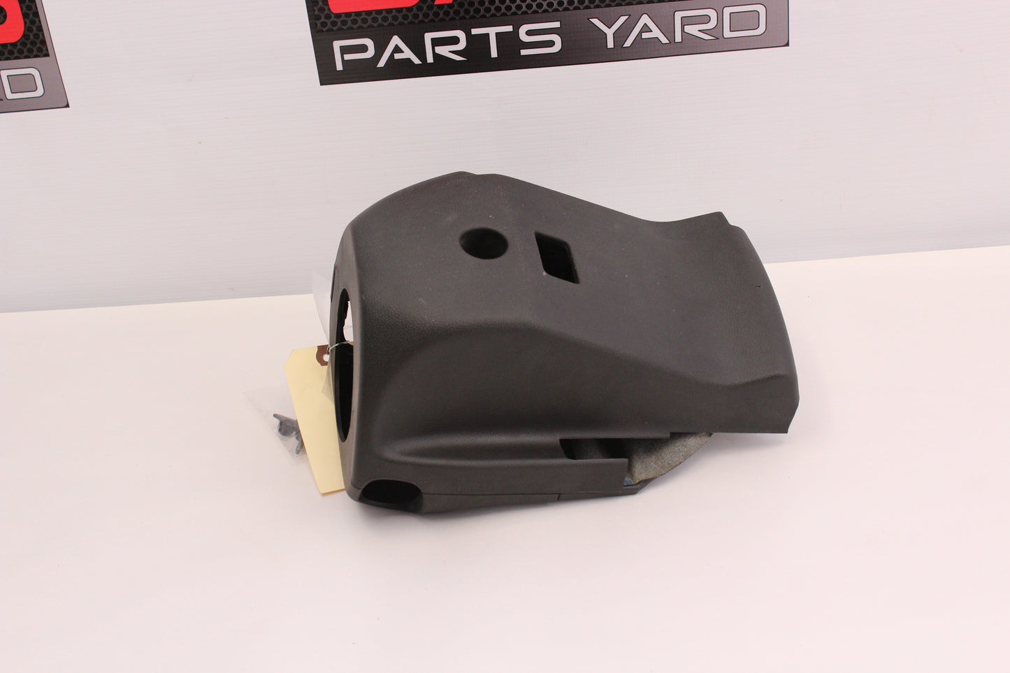 2016 Chevy SS Sedan Steering Column Cover 92277582 92290200 OEM - Day's Parts Yard