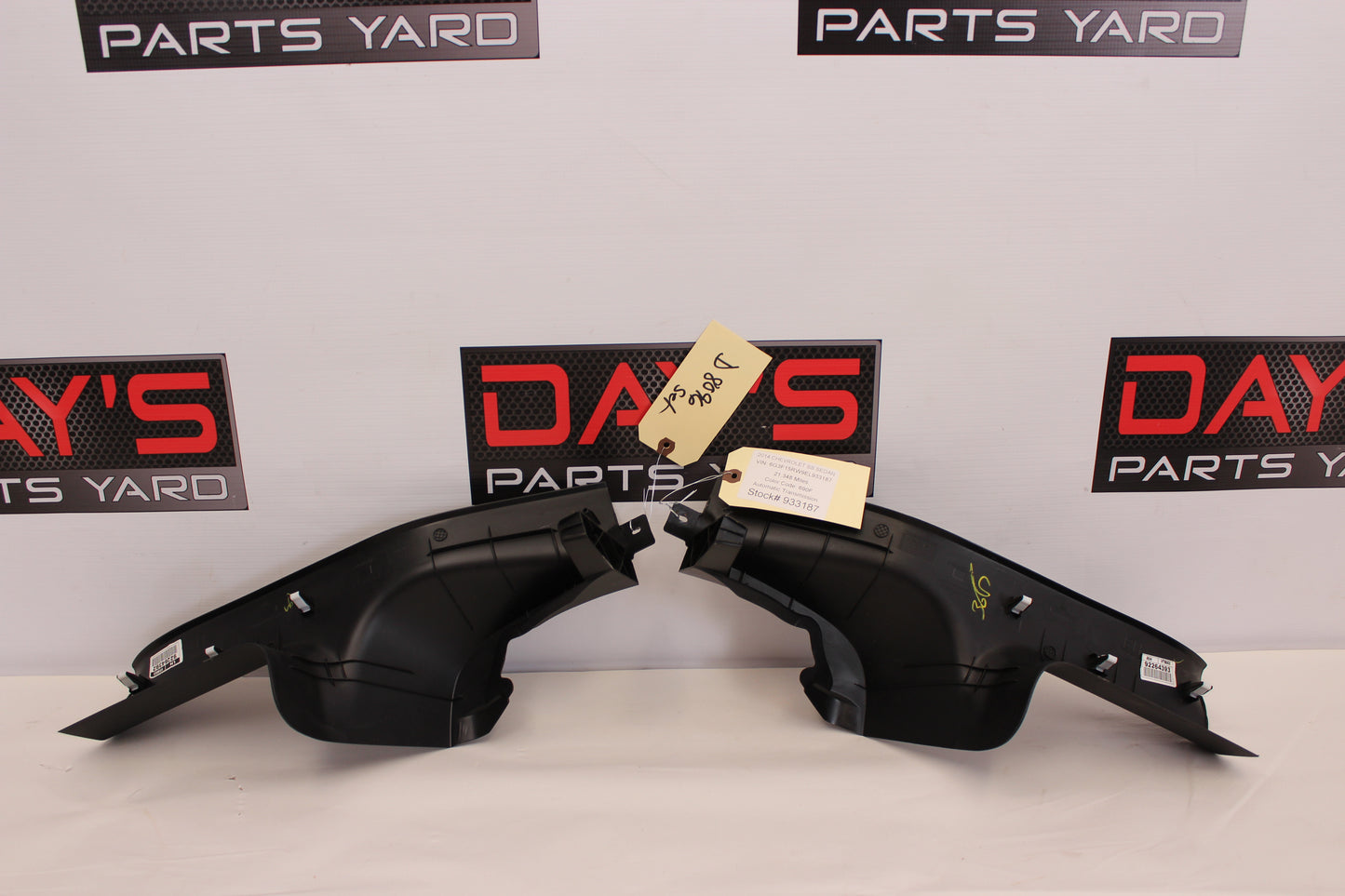 2014 Chevy SS Sedan RH & LH Rear Carpet Retainer 92264392 92264393 OEM - Day's Parts Yard