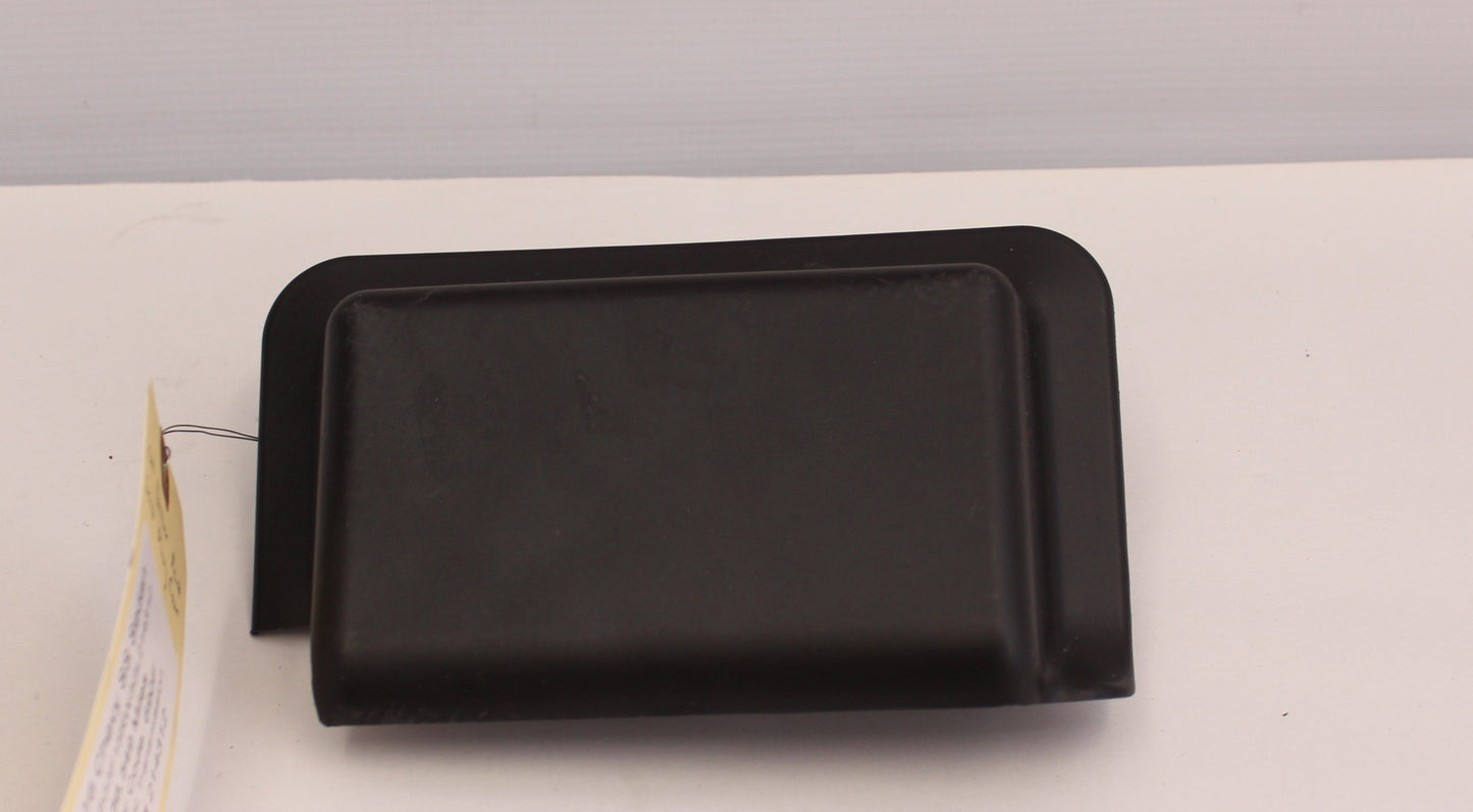 2016 Chevy SS Sedan LH Driver Seat Plug Cover 92292423 OEM - Day's Parts Yard