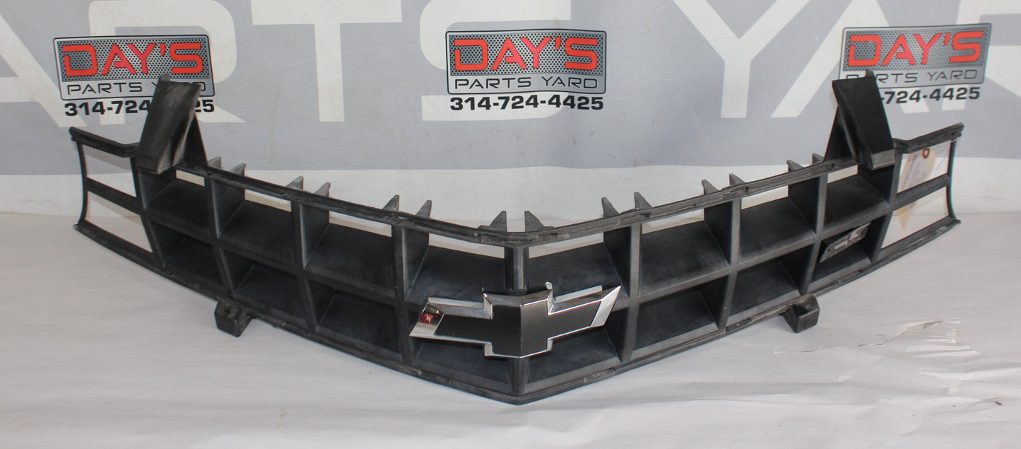 2010 Chevy Camaro SS Front Bumper Grille-Upper OEM - Day's Parts Yard