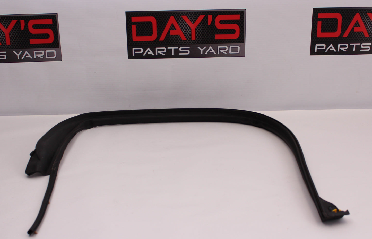 2016 Chevy SS Sedan LH Driver Rear Door Windor Rubber Weather Strip 92280413 OEM - Day's Parts Yard