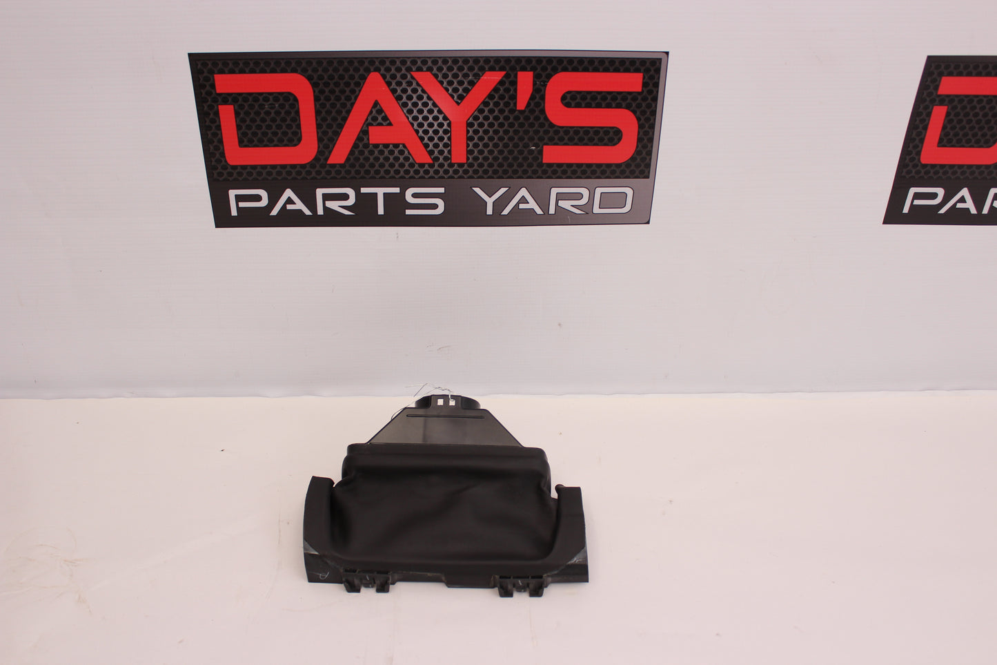 2009 Pontiac G8 GT Steering Column To Dash Cluster Interior Trim 92175936 OEM - Day's Parts Yard