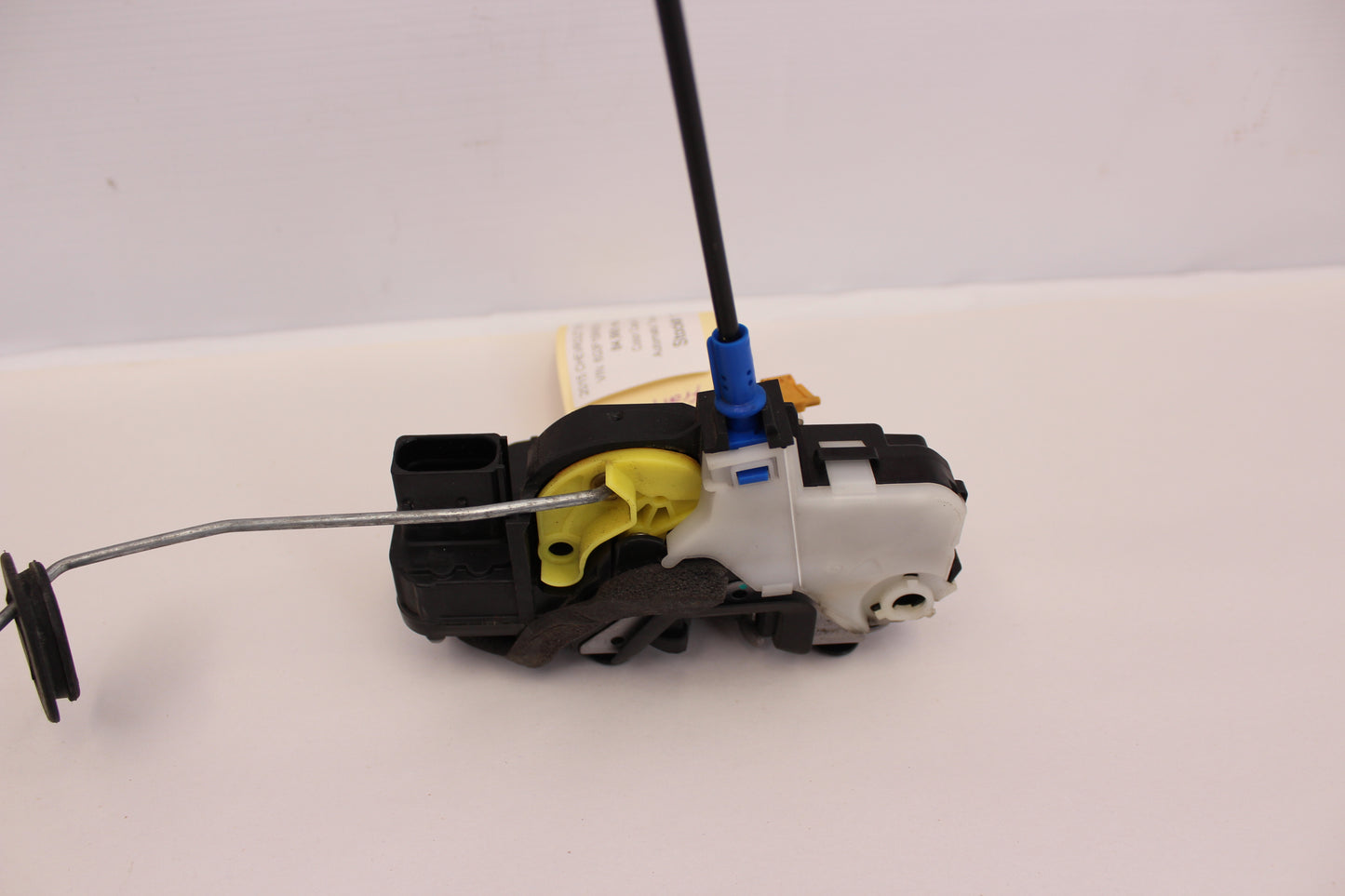 2015 Chevy SS Sedan Front LH Driver Door Lock Actuator 13579497 OEM - Day's Parts Yard