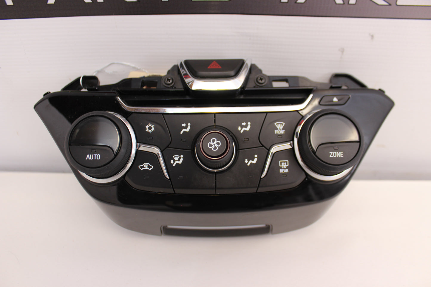 2014 Chevy SS Sedan HVAC Controls Heat A/C Control Unit OEM - Day's Parts Yard