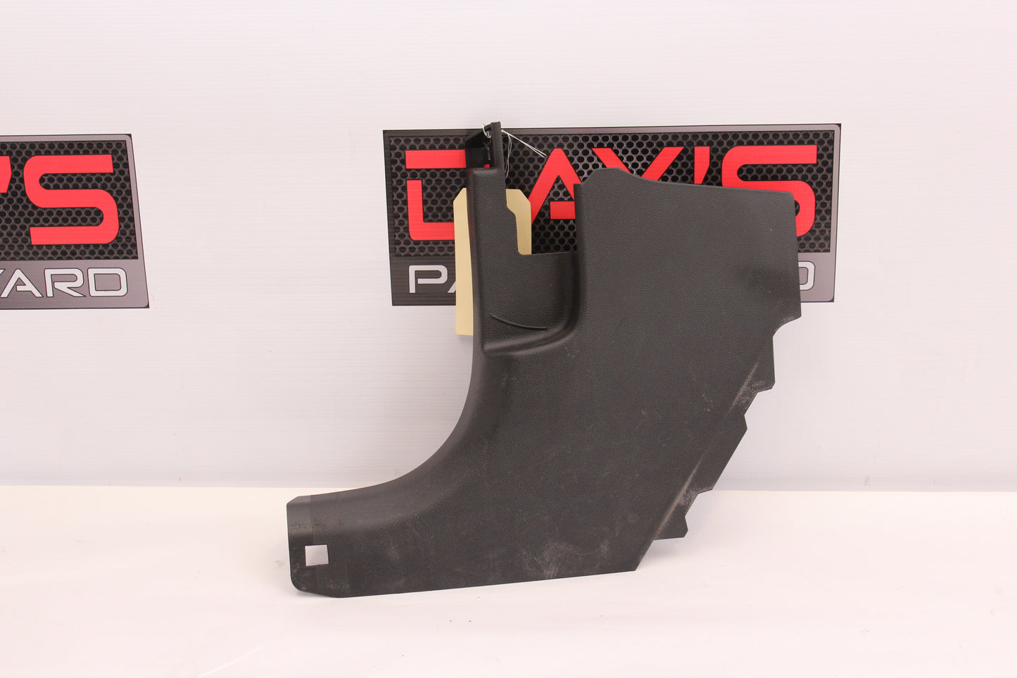 2014 Chevy SS Sedan LH Driver Kick Plate 92264401 OEM - Day's Parts Yard