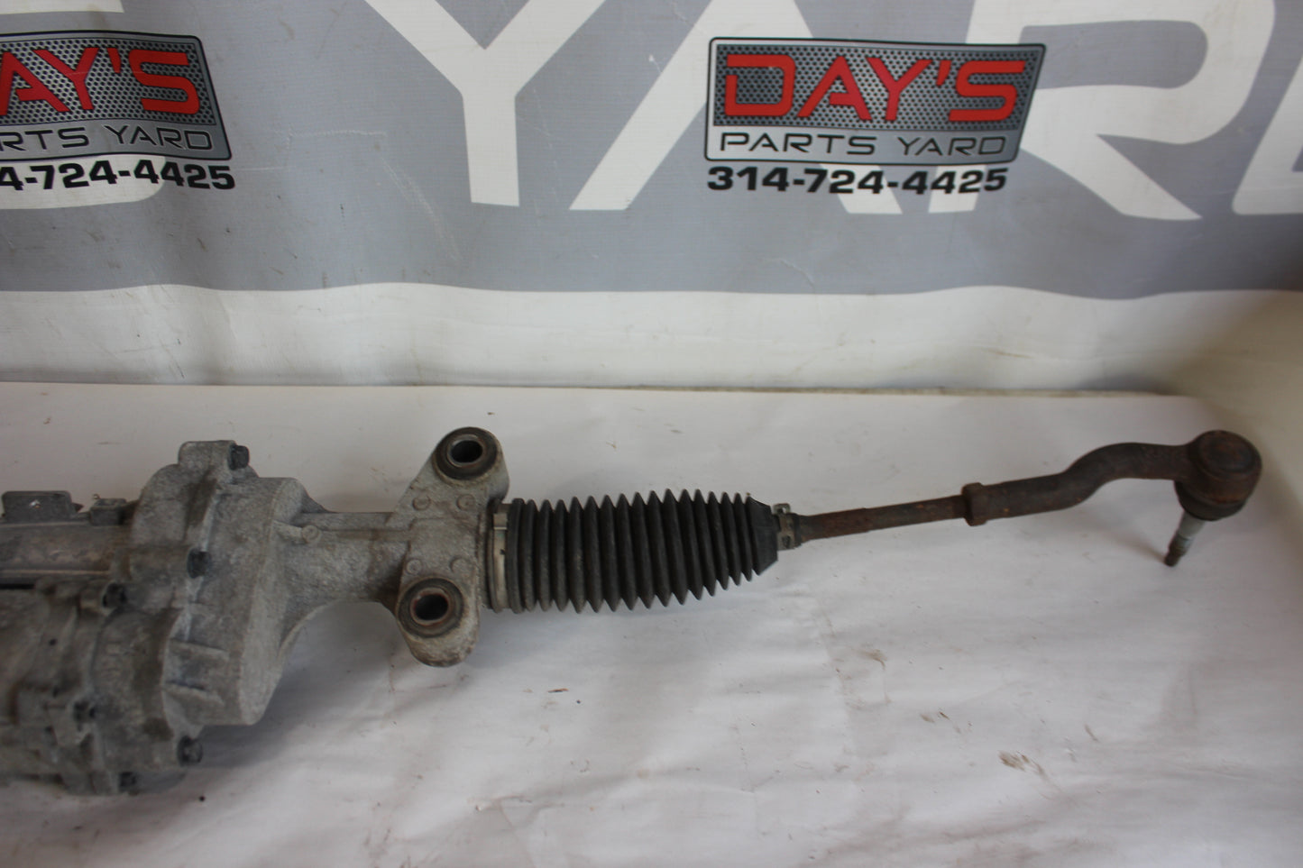 2015 Chevy SS Sedan Steering Rack and Pinion Assembly OEM - Day's Parts Yard