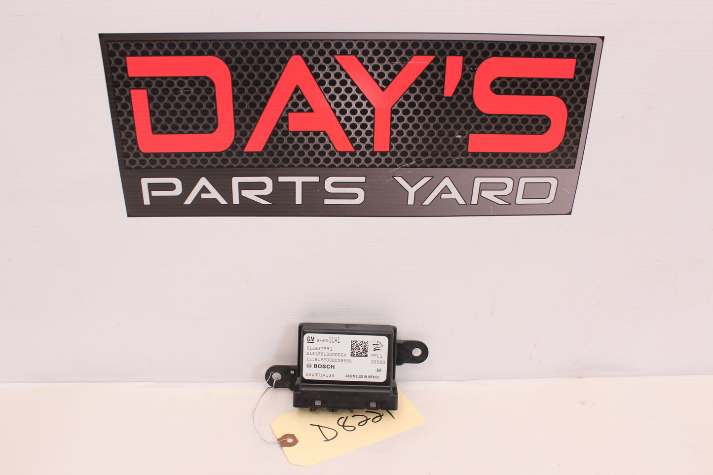 2018 Chevy Camaro ZL1 1LE Park Assist Control Module 84231141 OEM - Day's Parts Yard