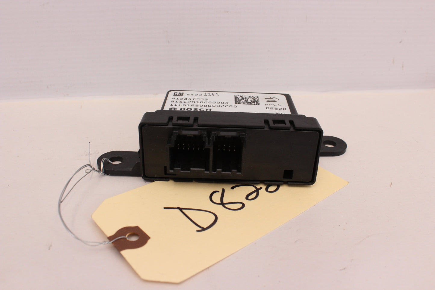 2018 Chevy Camaro ZL1 1LE Park Assist Control Module 84231141 OEM - Day's Parts Yard