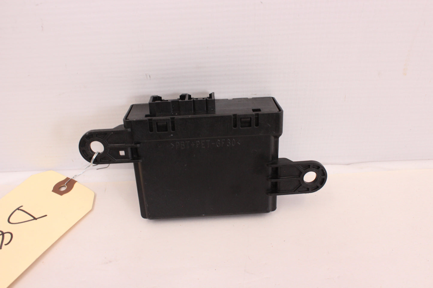 2018 Chevy Camaro ZL1 1LE Park Assist Control Module 84231141 OEM - Day's Parts Yard