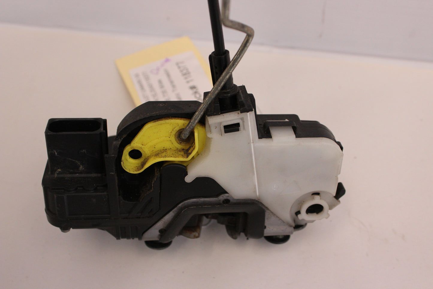 2010 Chevy Camaro SS LH Driver Door Lock Actuator 13503810 OEM - Day's Parts Yard