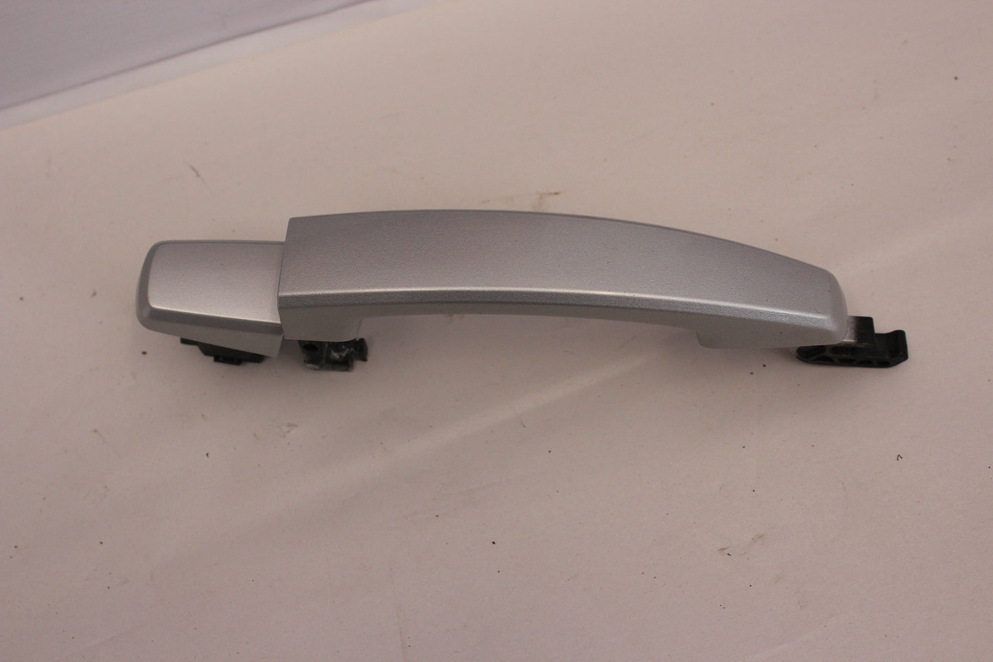 2010 Chevy Camaro SS RH Passenger Exterior Door Handle OEM - Day's Parts Yard
