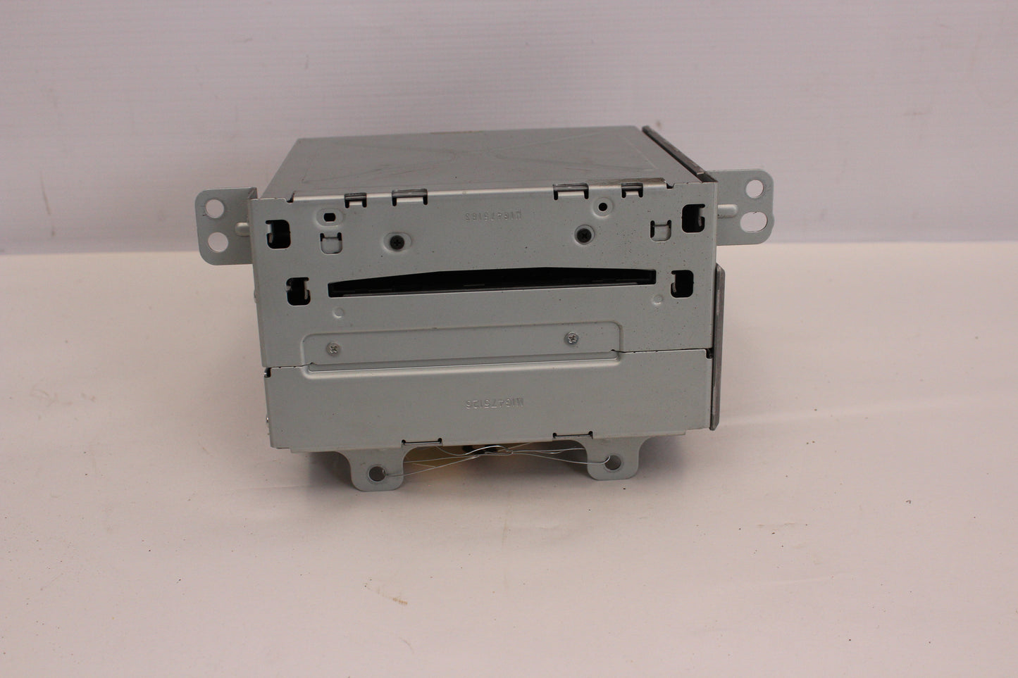 2010 Chevy Camaro SS Radio Receiver CD Player 20854719 OEM - Day's Parts Yard