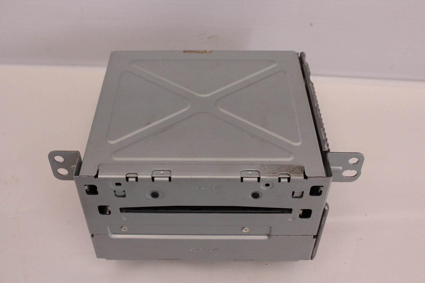 2010 Chevy Camaro SS Radio Receiver CD Player 20854719 OEM - Day's Parts Yard