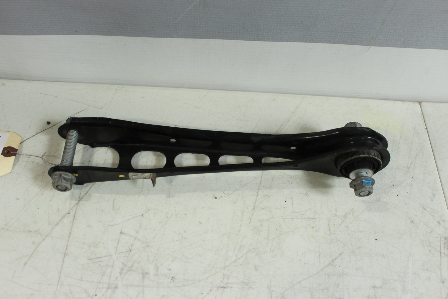 2018 Chevy Camaro ZL1 1LE Rear LH Driver Control Arm OEM - Day's Parts Yard