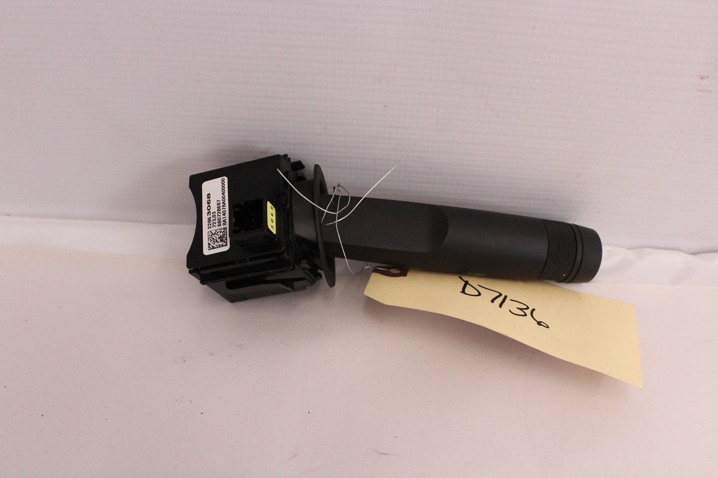 2015 Chevy Sedan SS Windshield Wiper Control Switch 22863068 OEM - Day's Parts Yard