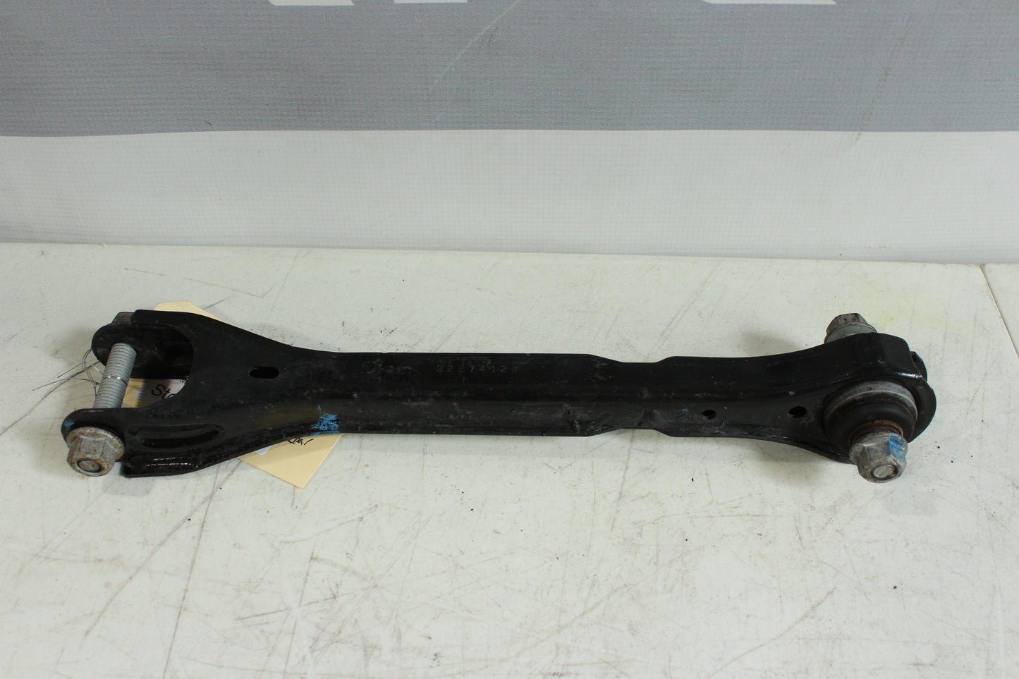 2018 Chevy Camaro ZL1 1LE Rear RH Passenger Upper Control Arm 22974128 OEM - Day's Parts Yard