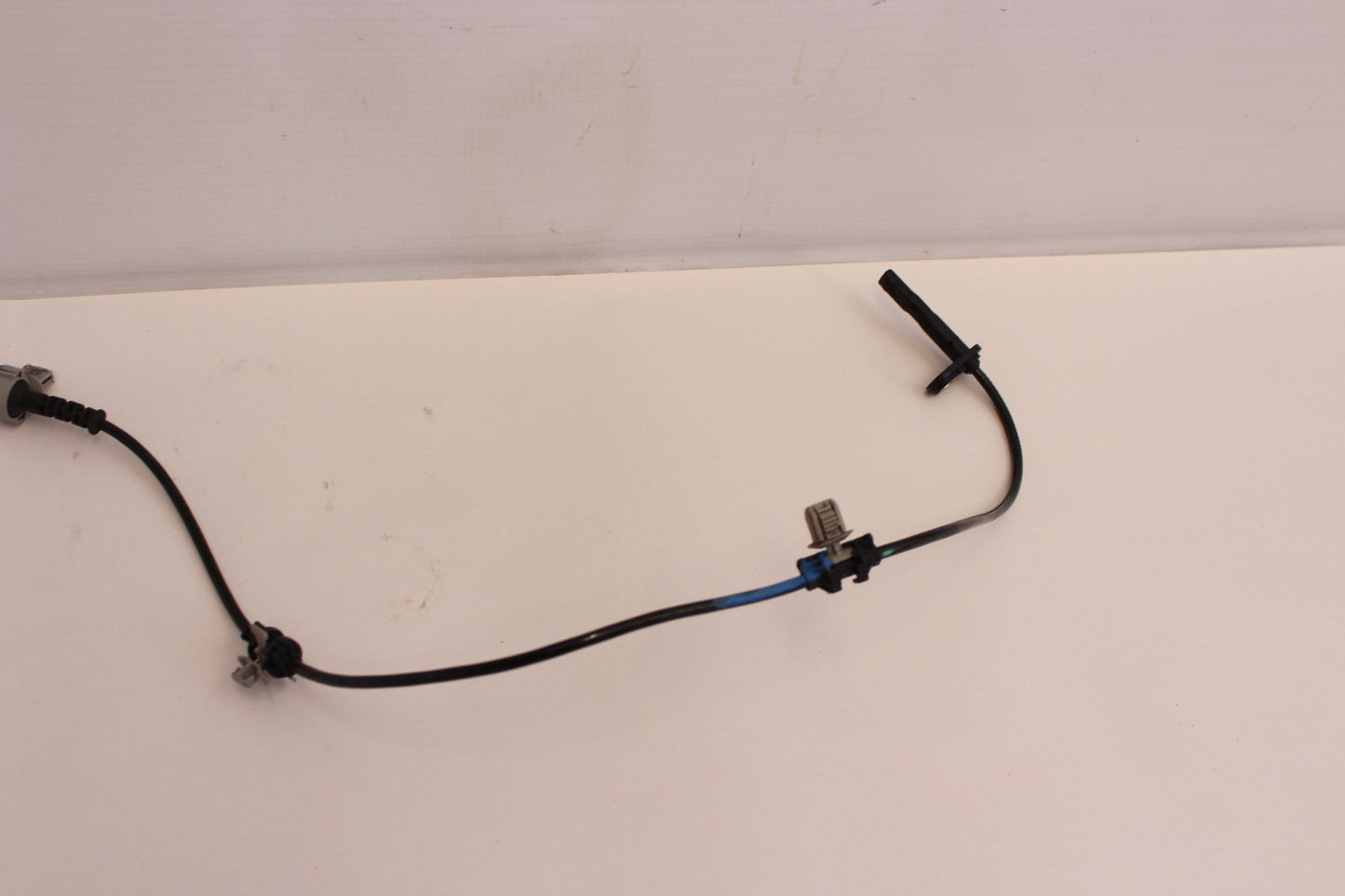 2018 Chevy Camaro ZL1 1LE Rear LH & RH ABS Speed Sensor 84256809 OEM - Day's Parts Yard