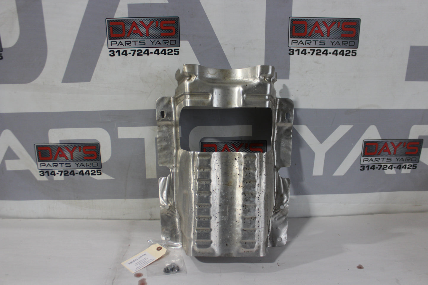 2020 Chevrolet Camaro SS 1LE Exhaust Heat Shield 23444746 OEM - Day's Parts Yard