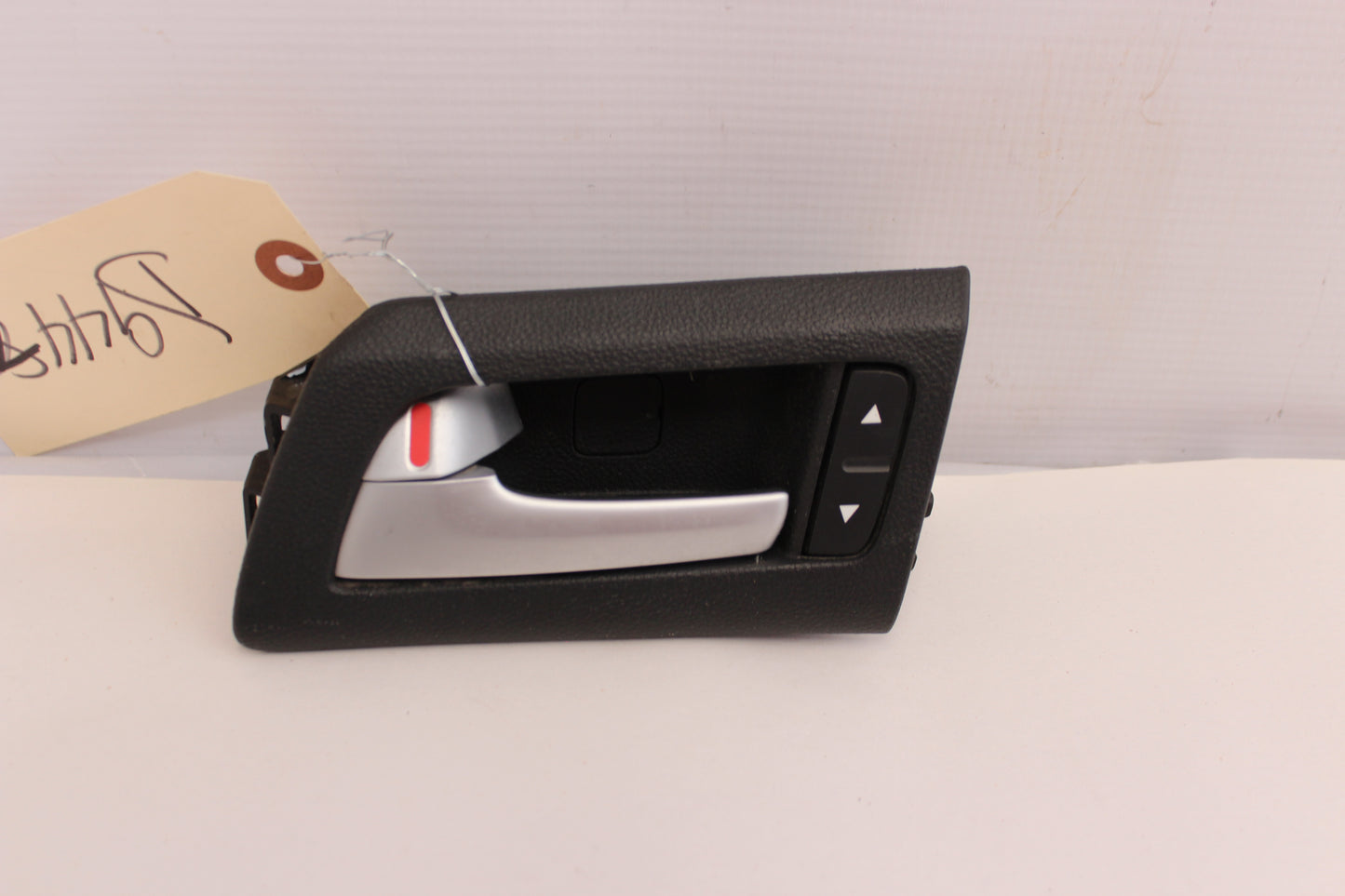 2009 Pontiac G8 GT Rear LH Passenger Interior Door Handle OEM - Day's Parts Yard