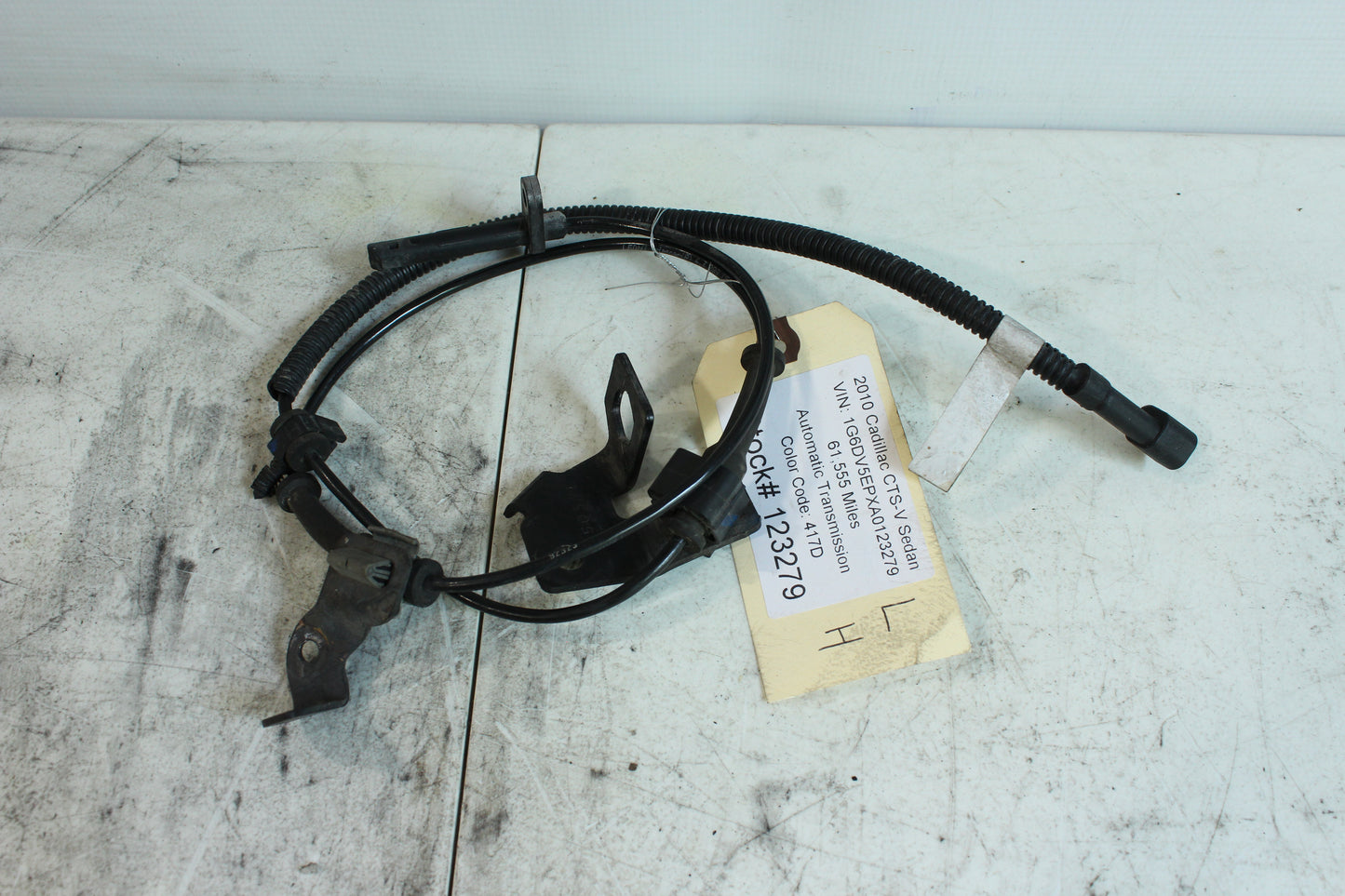 2010 Cadillac CTS-V Sedan RH Passenger ABS Sensor OEM - Day's Parts Yard