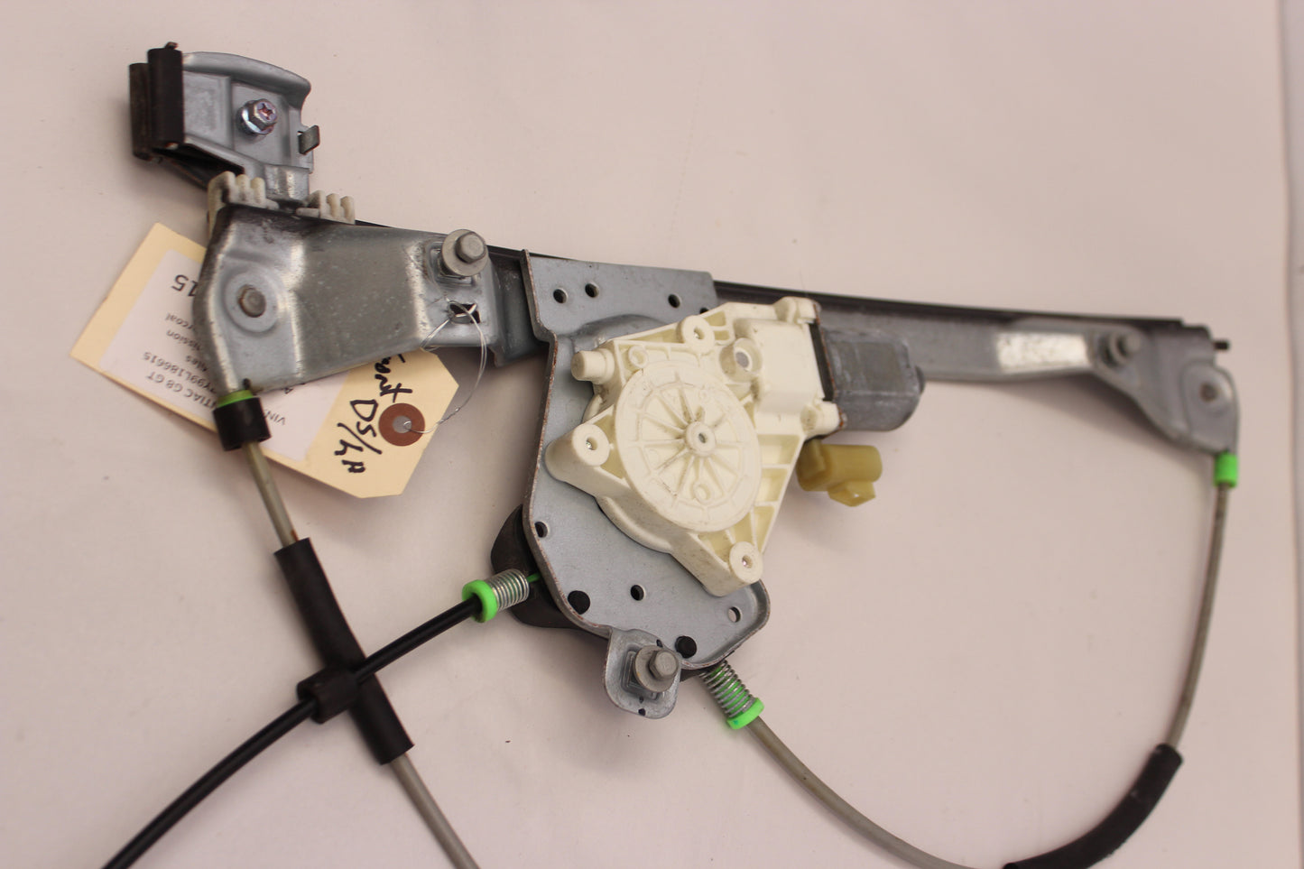 2009 Pontiac G8 GT Front LH Driver Door Window Regulator Motor OEM - Day's Parts Yard
