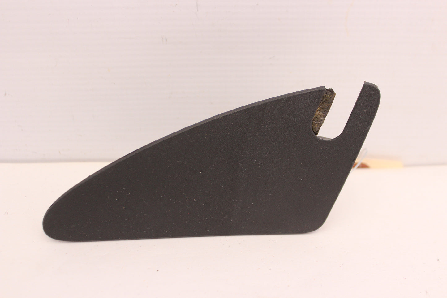 2009 Pontiac G8 GT Interior Mirror Bolt Cover RH OEM - Day's Parts Yard