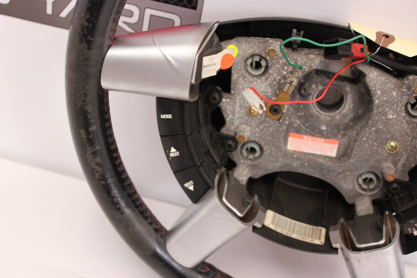 2006 Pontiac GTO Steering Wheel 92181066 OEM - Day's Parts Yard