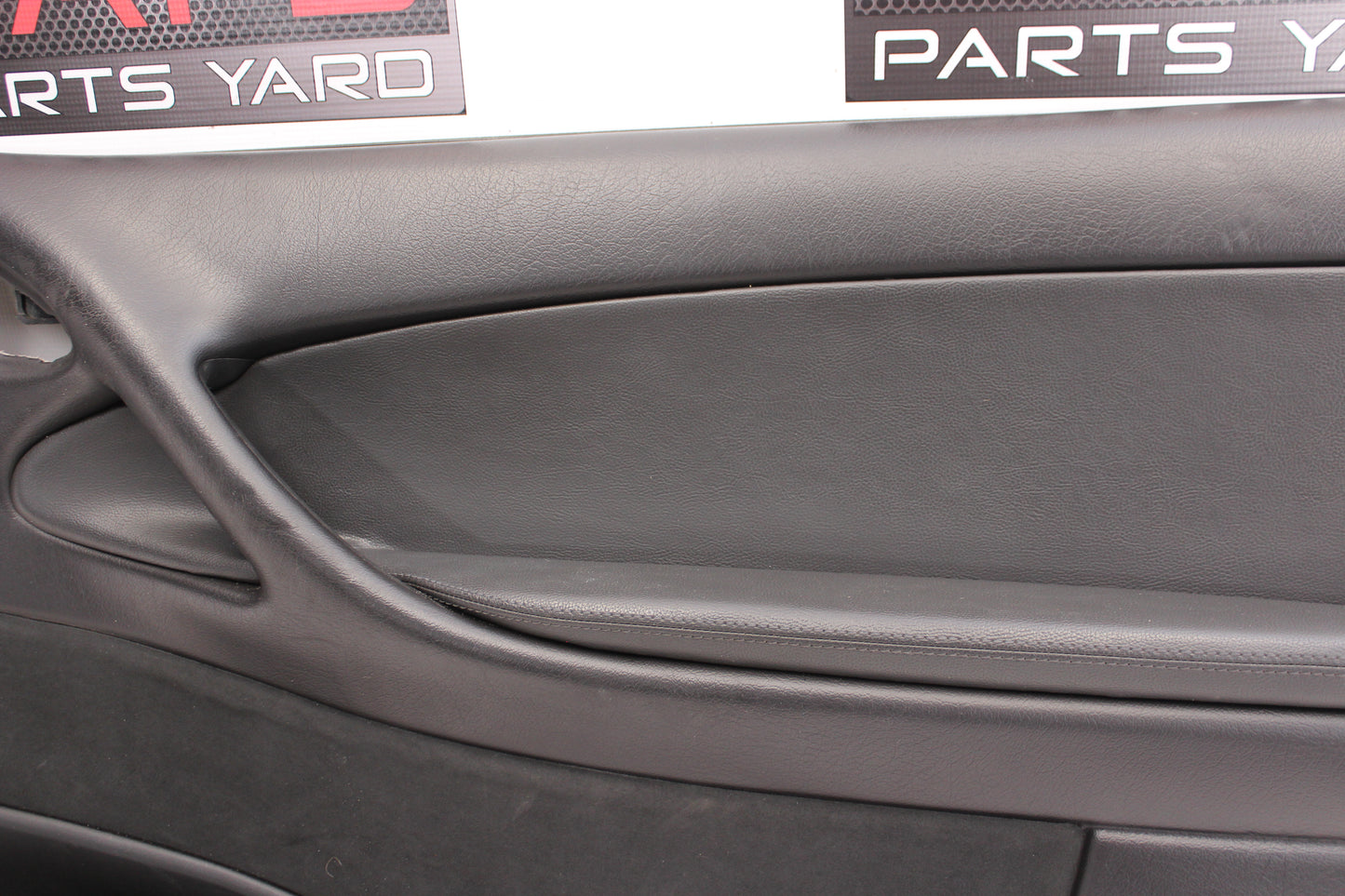 2006 Pontiac GTO Front RH Passenger Door Panel OEM - Day's Parts Yard