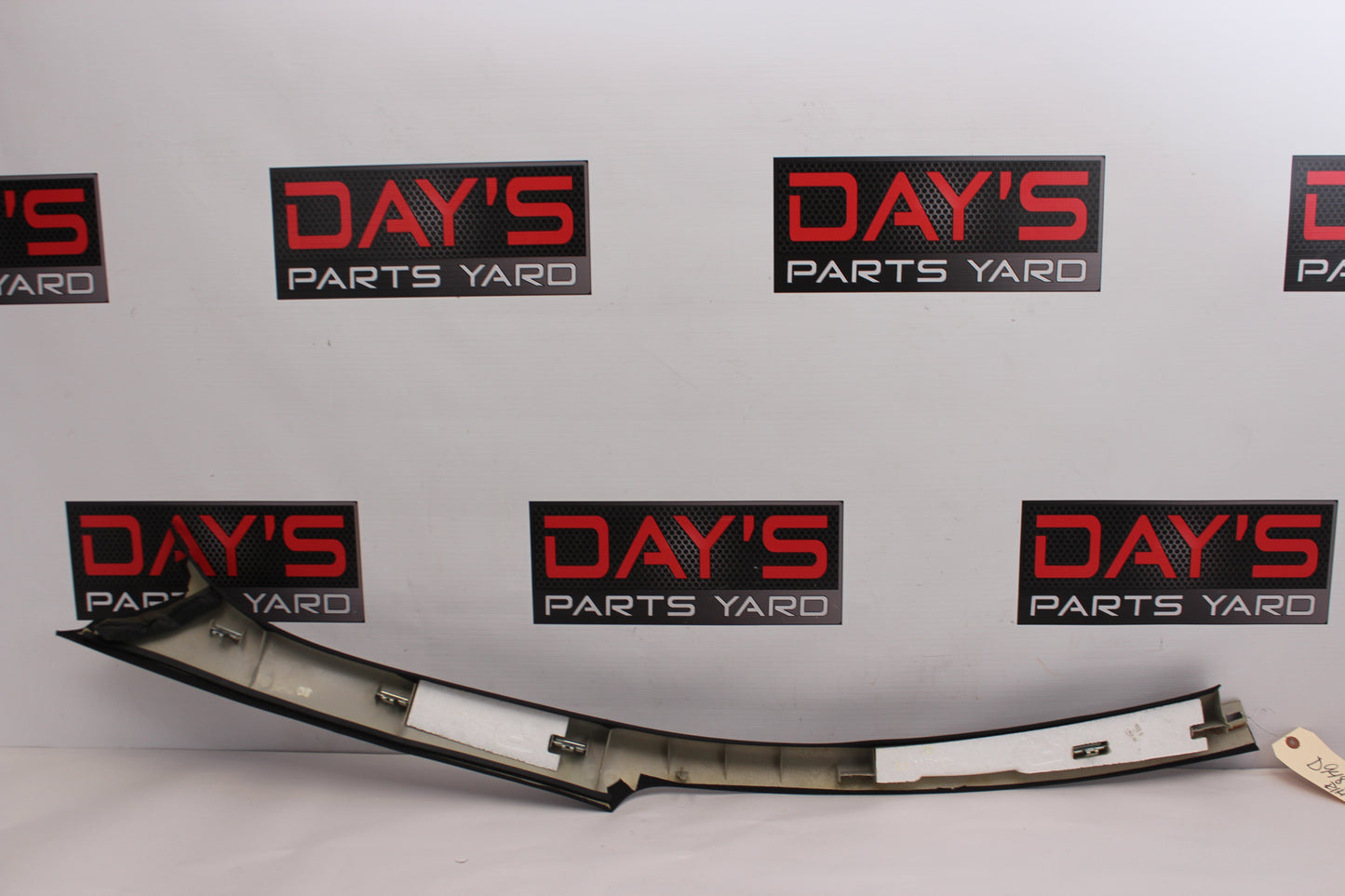 2006 Pontiac GTO RH Passenger A Pillar Trim Top Roof Cover Panel 921232165 OEM - Day's Parts Yard