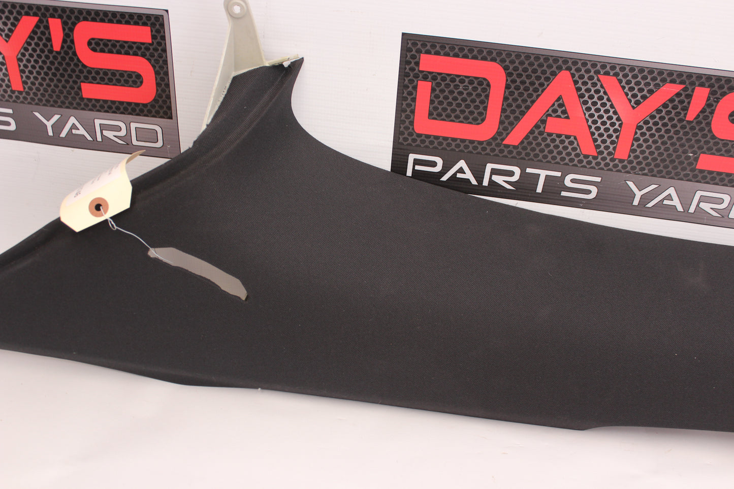 2006 Pontiac GTO RH Passenger Rear C Pillar Trim Seat Belt Cover 92089330 OEM - Day's Parts Yard