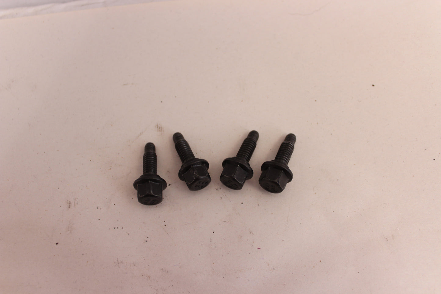 2017 Chevy SS Sedan LS3 LS2 L76 L99 6.0 6.2 Lifter Tray Bolt Hardware Set 4 OEM - Day's Parts Yard