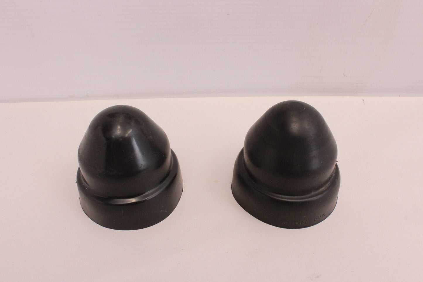 2005 Pontiac GTO Rear Shock Strut Cover Set OEM - Day's Parts Yard
