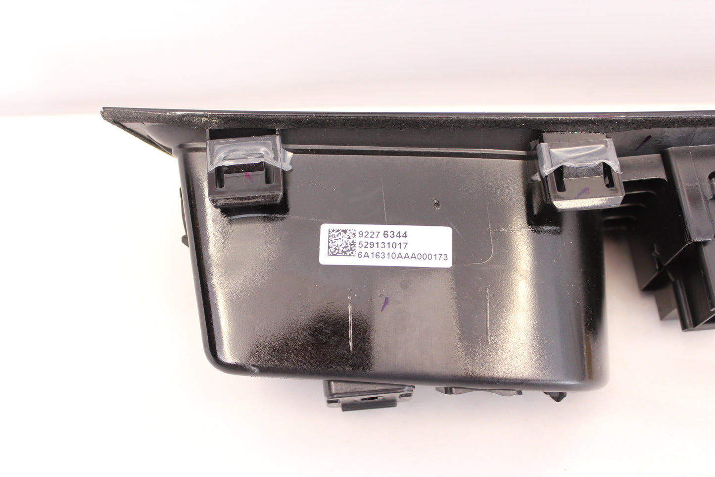 2017 Chevy SS Sedan Front RH Passenger Door Panel Window Switch 92276344 OEM - Day's Parts Yard