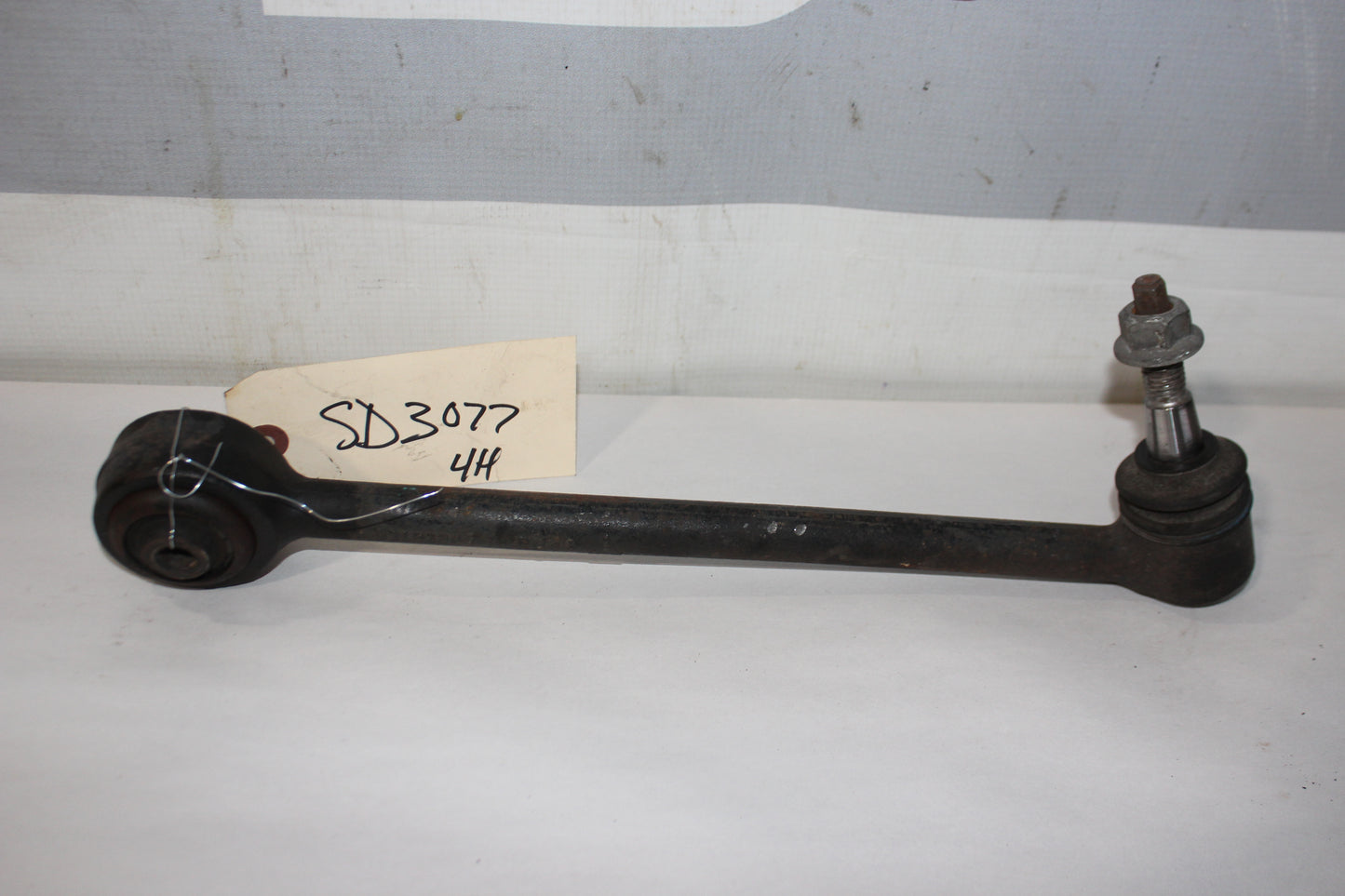 2009 Pontiac G8 Front LH Driver Lower Rearward Control Arm 92182847 OEM - Day's Parts Yard