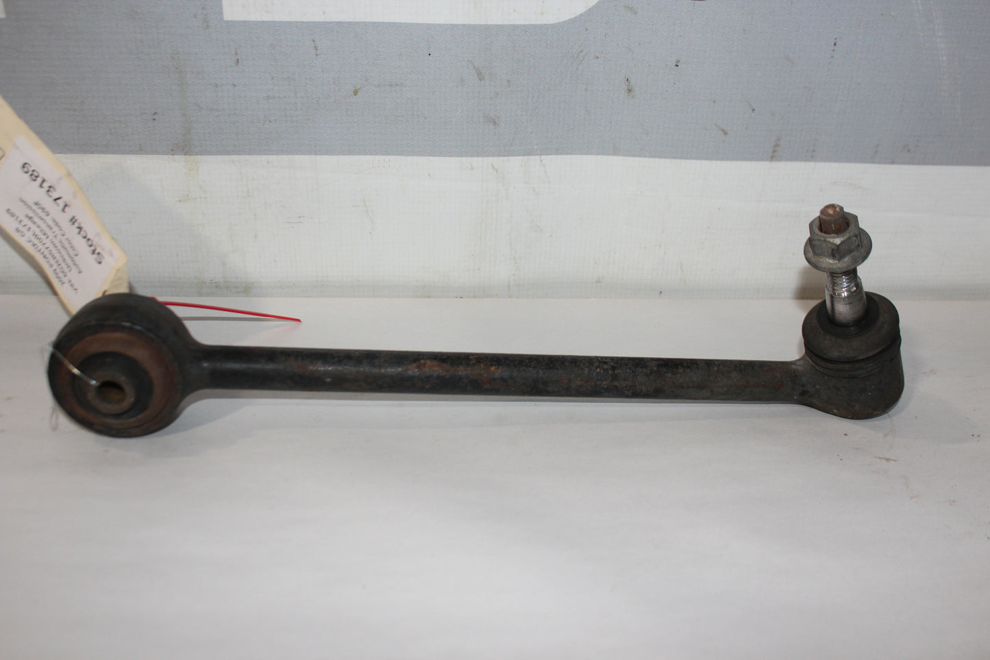 2009 Pontiac G8 Front RH Passenger Lower Rearward Control Arm 92182846 OEM - Day's Parts Yard
