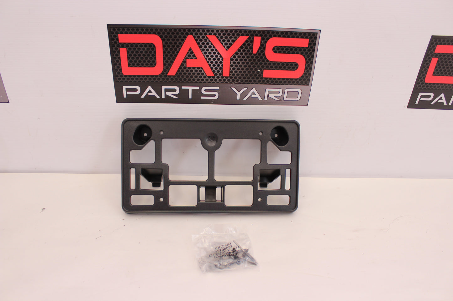 2017 Chevy Camaro SS License Plate Bracket 23378524 OEM - Day's Parts Yard