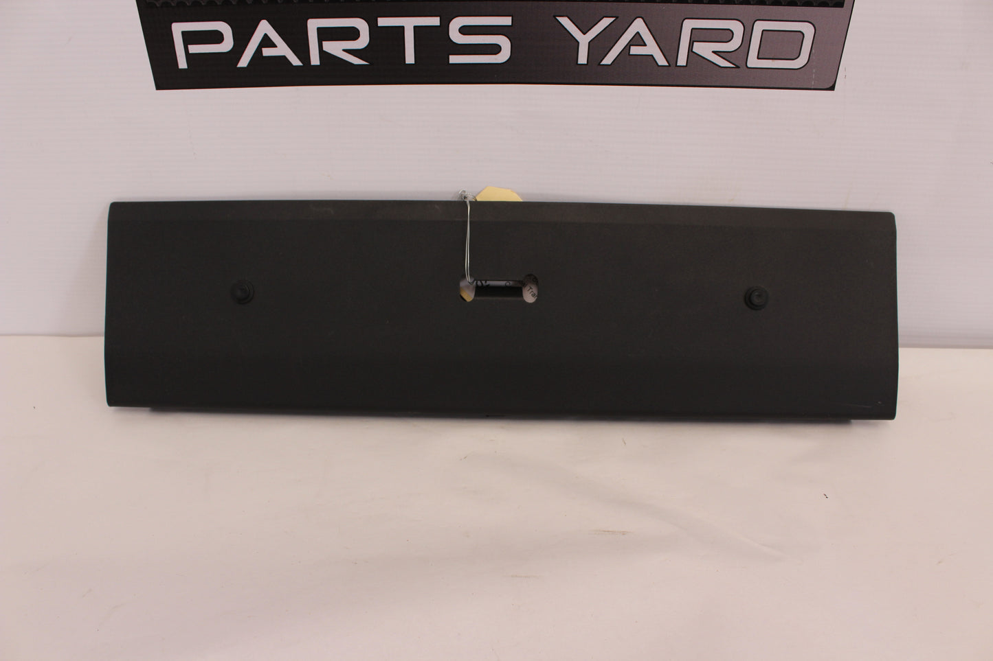 2017 Chevy SS Sedan Center Seat Cover Trim 92161181 OEM - Day's Parts Yard