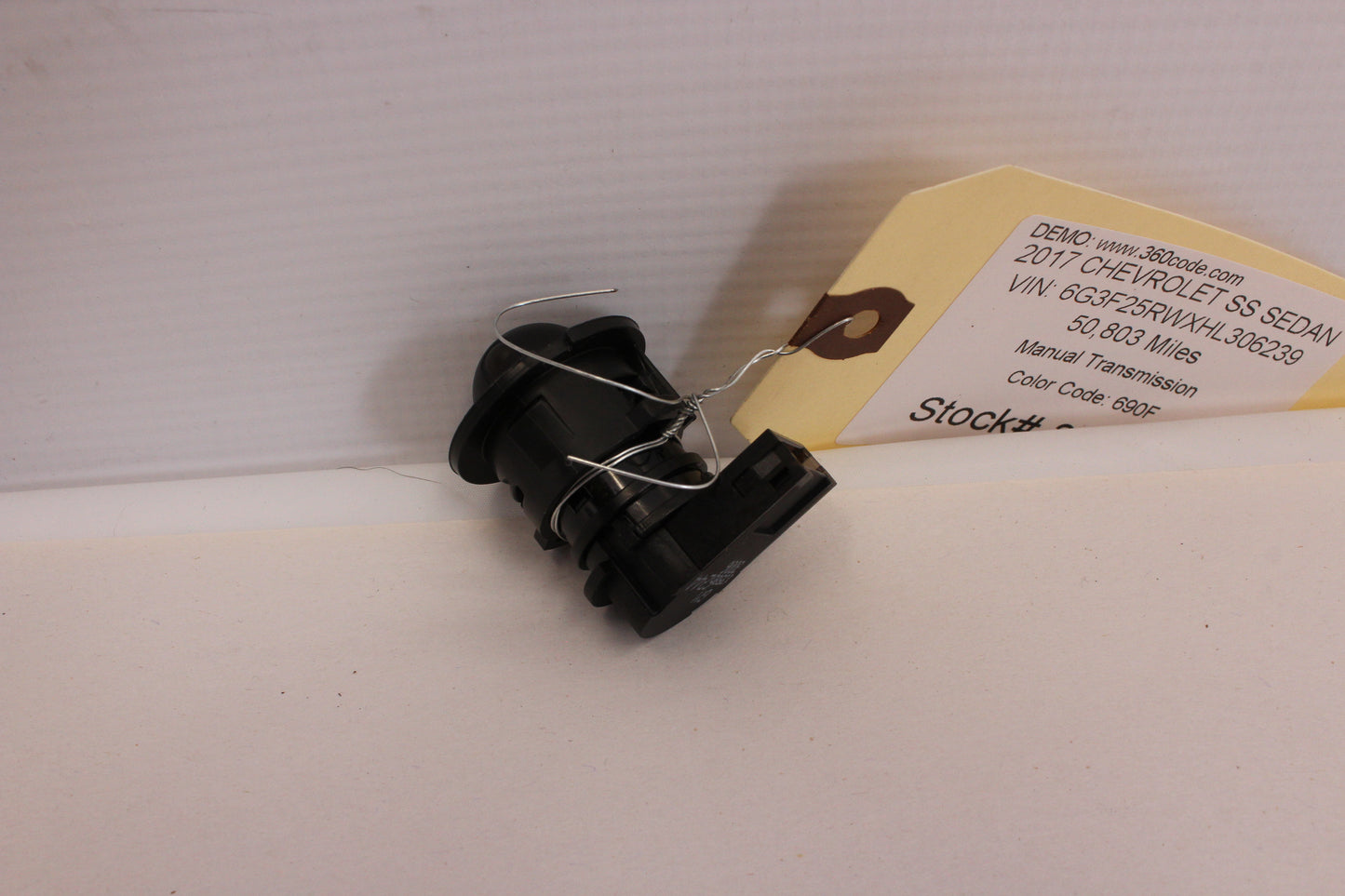 2017 Chevy SS Sedan Headlamp Head light Sun Load Light Sensor 13586244 OEM - Day's Parts Yard