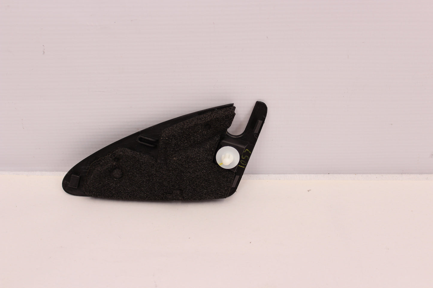 2014 Chevy SS Sedan RH Passenger Interior Mirror Cover Trim OEM - Day's Parts Yard