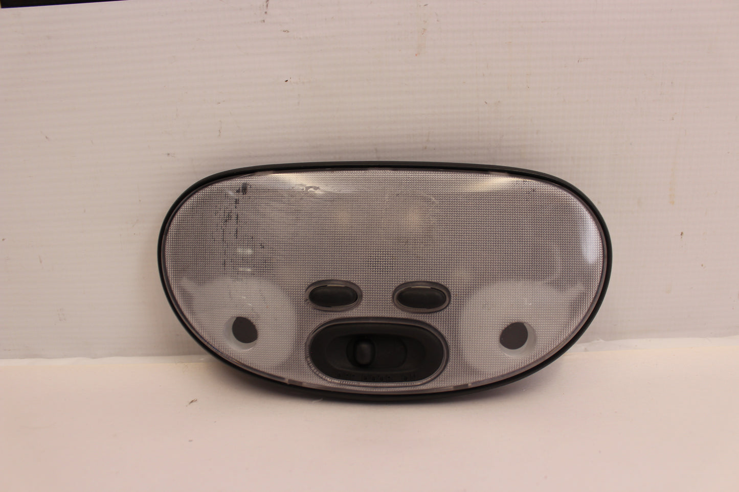 2006 Pontiac GTO Holden Over Head Dome Reading Light OEM - Day's Parts Yard