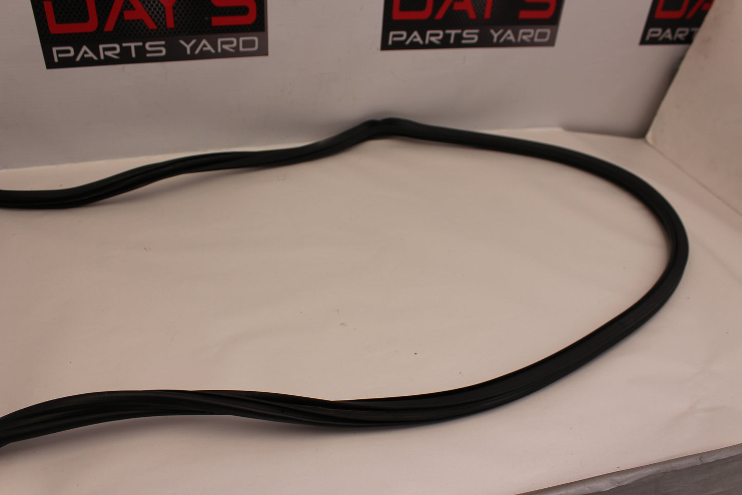 2006 Pontiac GTO LH Driver Rubber Door Weather Strip Seal OEM - Day's Parts Yard