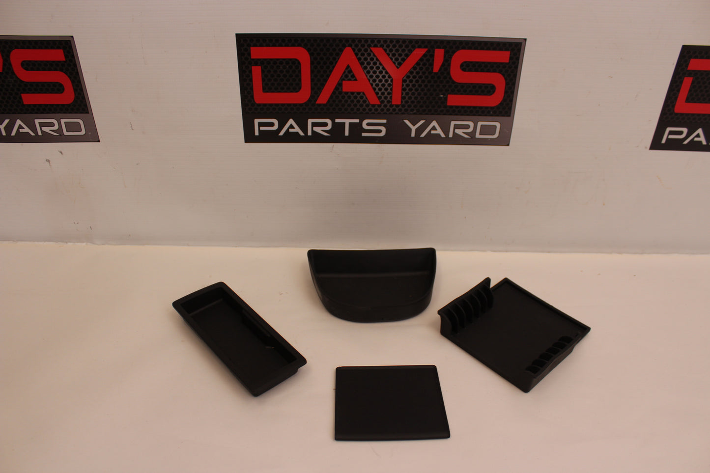 2006 Pontiac GTO Center Console Rubber Inserts 92084462 92109103 92084507 92084794 OEM - Day's Parts Yard