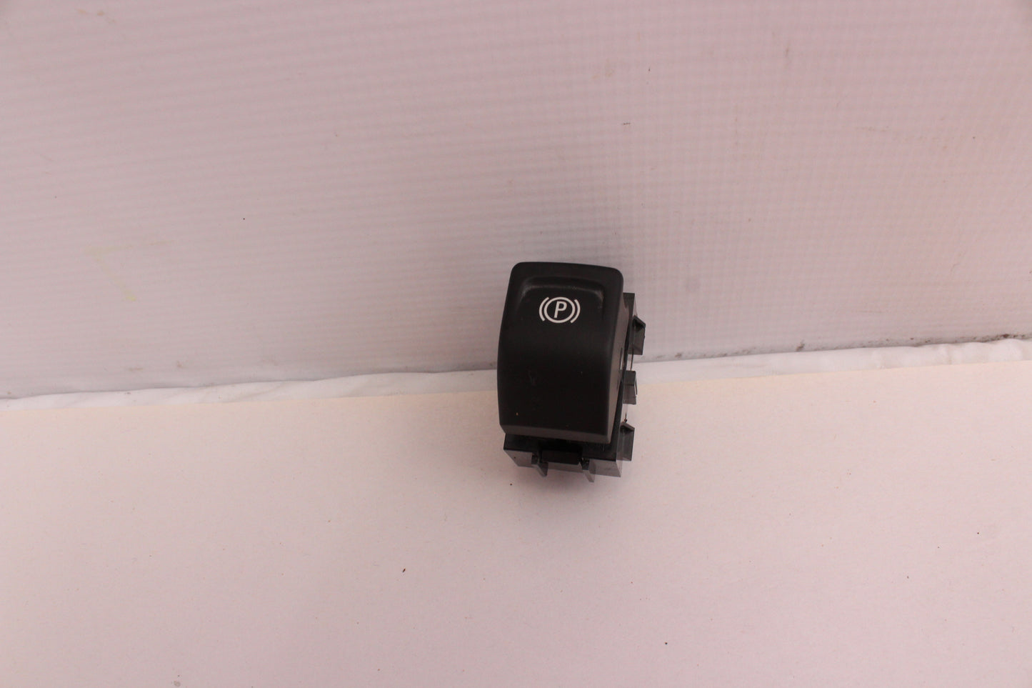 2021 Chevy Camaro SS 1LE Parking Brake Switch 22894663 OEM - Day's Parts Yard