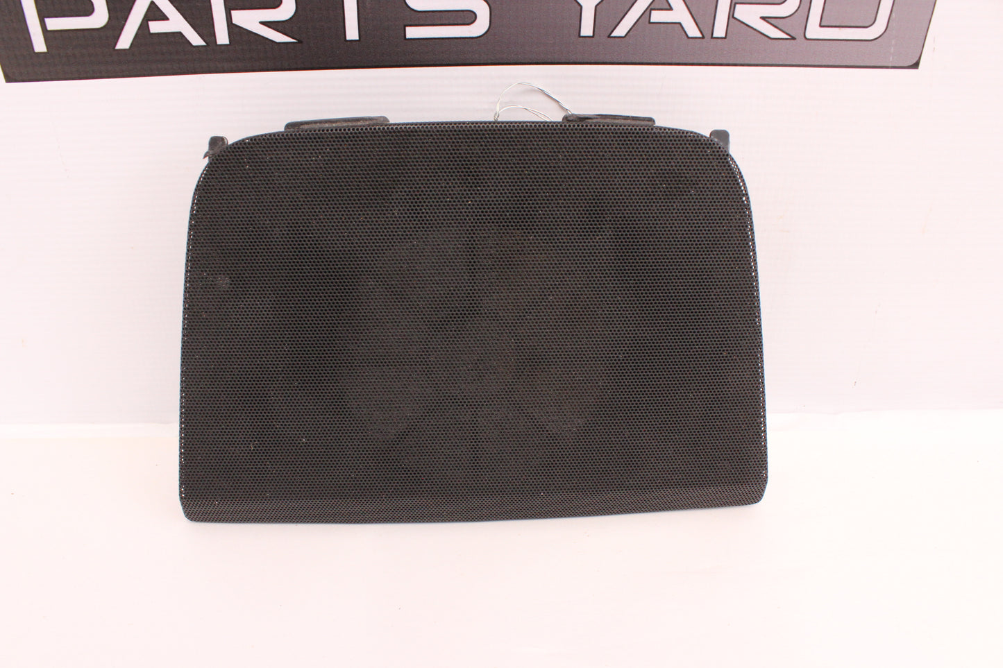 2008 Pontiac G8 GT Dash Speaker Grille Cover 92162534 OEM - Day's Parts Yard