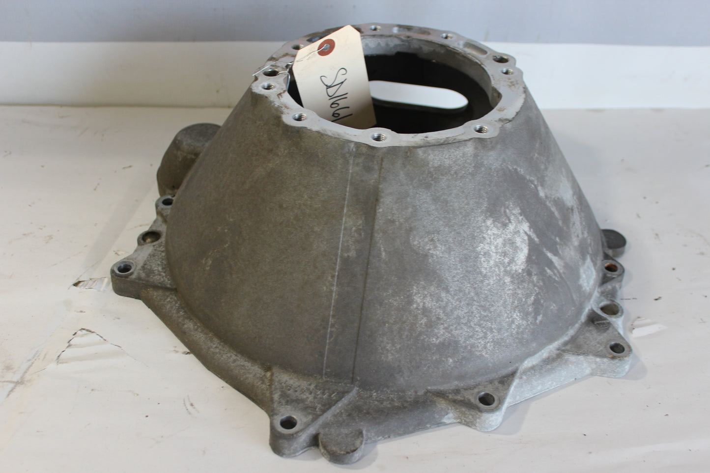 2017 Chevy Corvette Grand Sport 2lt Automatic Transmission Bell Housing 24258296 OEM - Day's Parts Yard