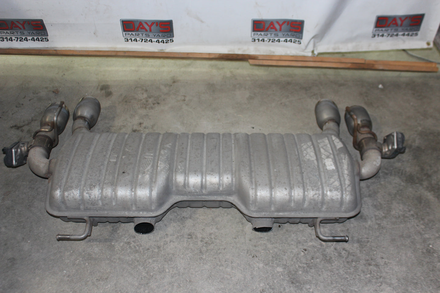 2017 Chevy Camaro SS 1LE Exhaust Muffler NPP Bi Mode Active w/ Valves Actuators OEM - Day's Parts Yard