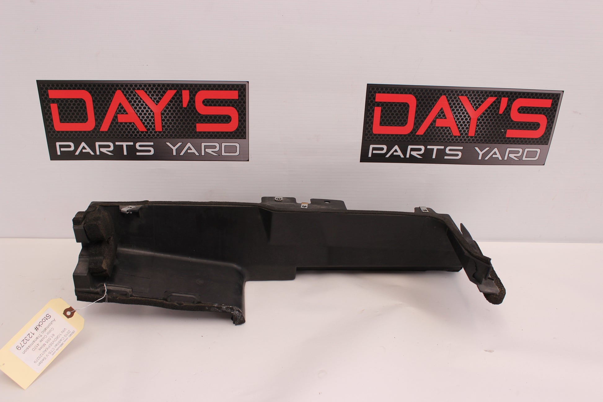 2010 Cadillac CTS-V Sedan Front Upper Panel 20898504 OEM - Day's Parts Yard