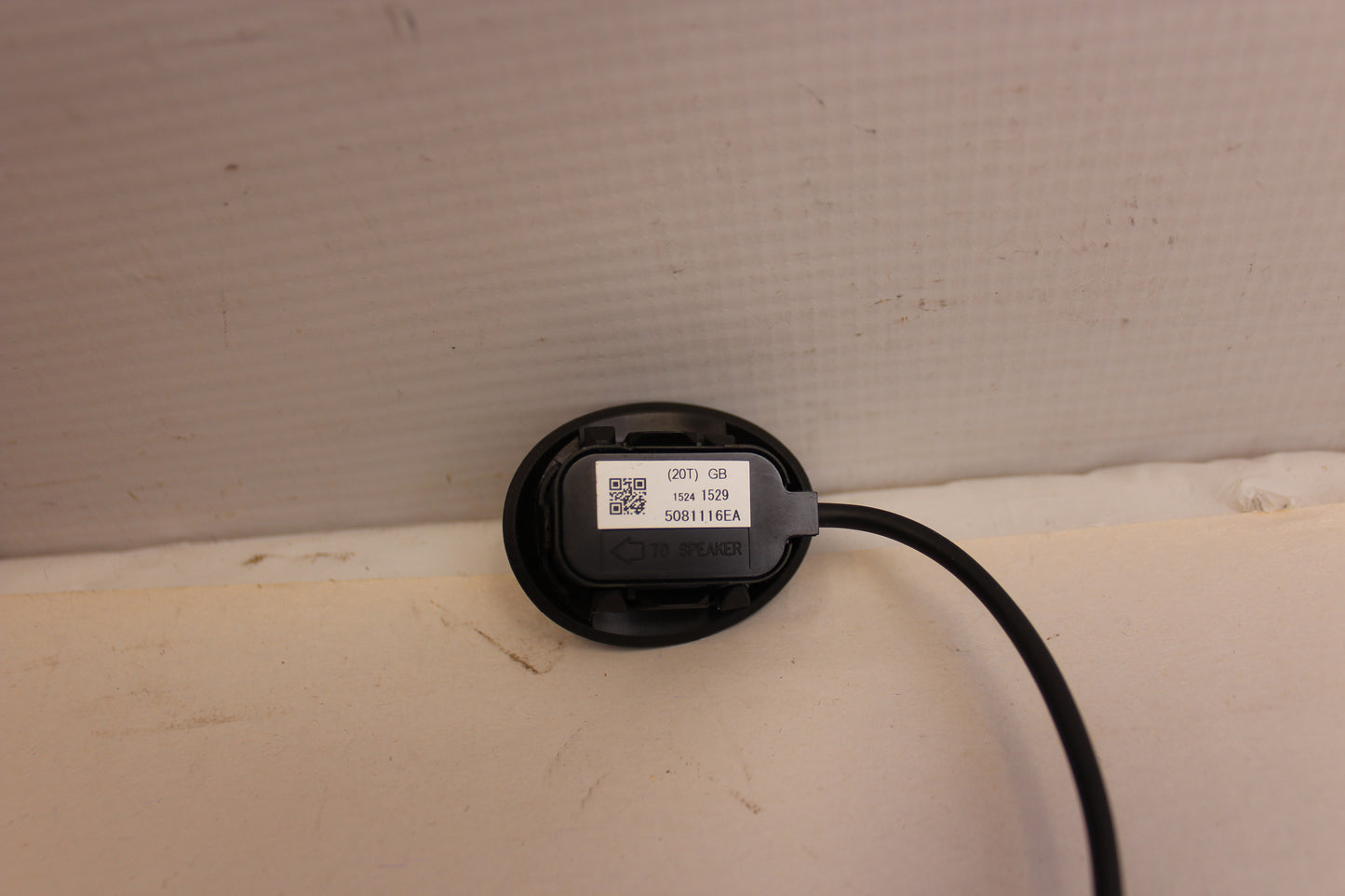 2017 Chevy Corvette Grand Sport 2LT A Pillar Speaker 5081115 OEM - Day's Parts Yard